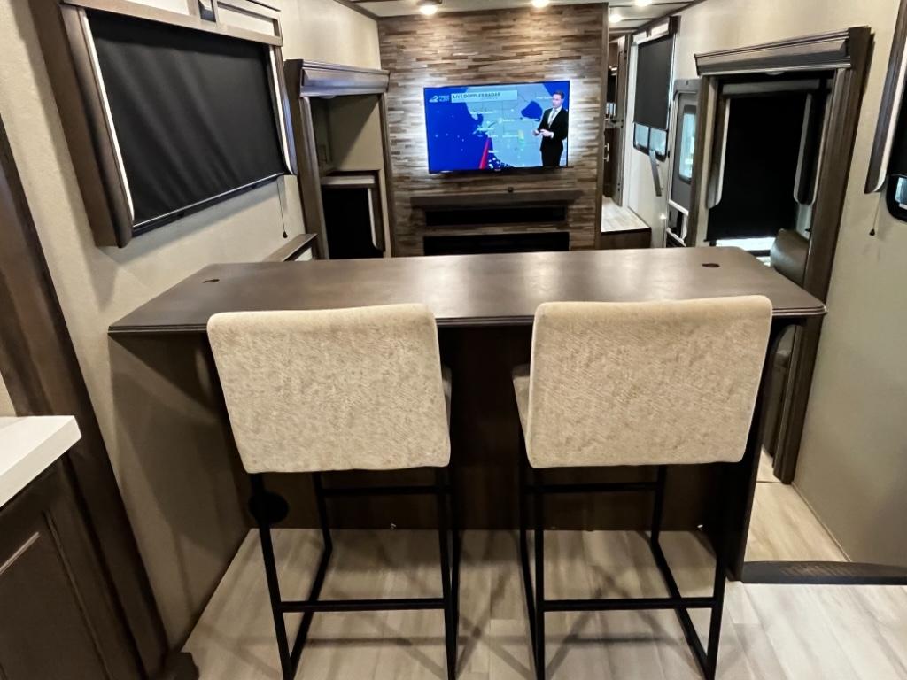 2023 Grand Design Recreational Solitude Wide body photo 15