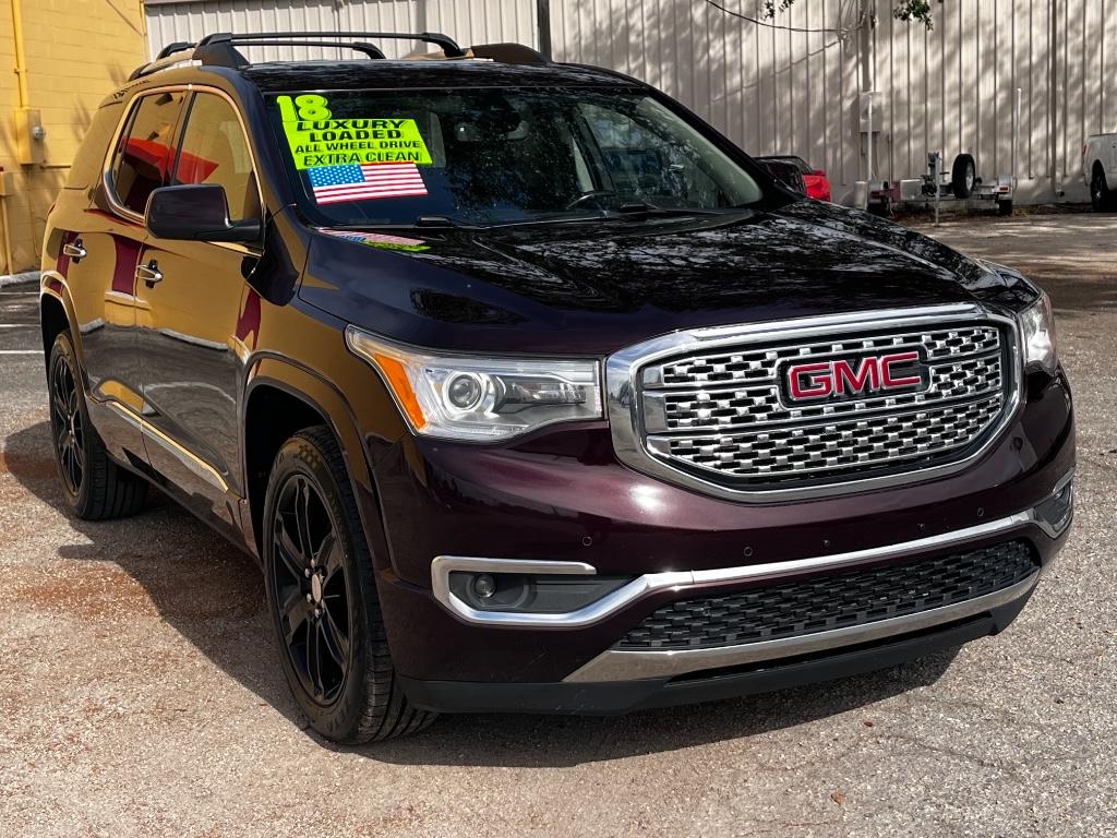 2018 GMC Acadia Denali's photo