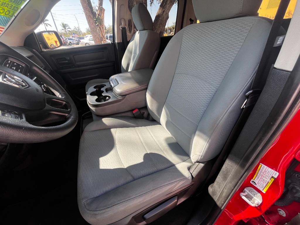 2018 Ram 1500 Tradesman photo 13