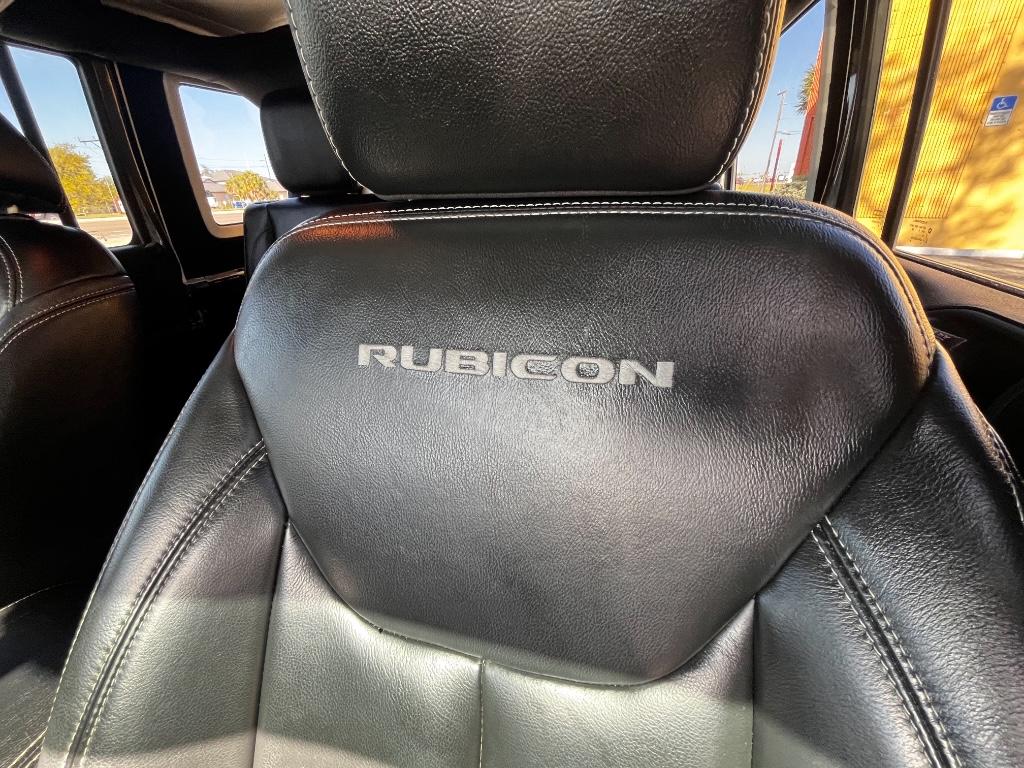 2017 Jeep Wrangler Unlimited Rubicon photo 18