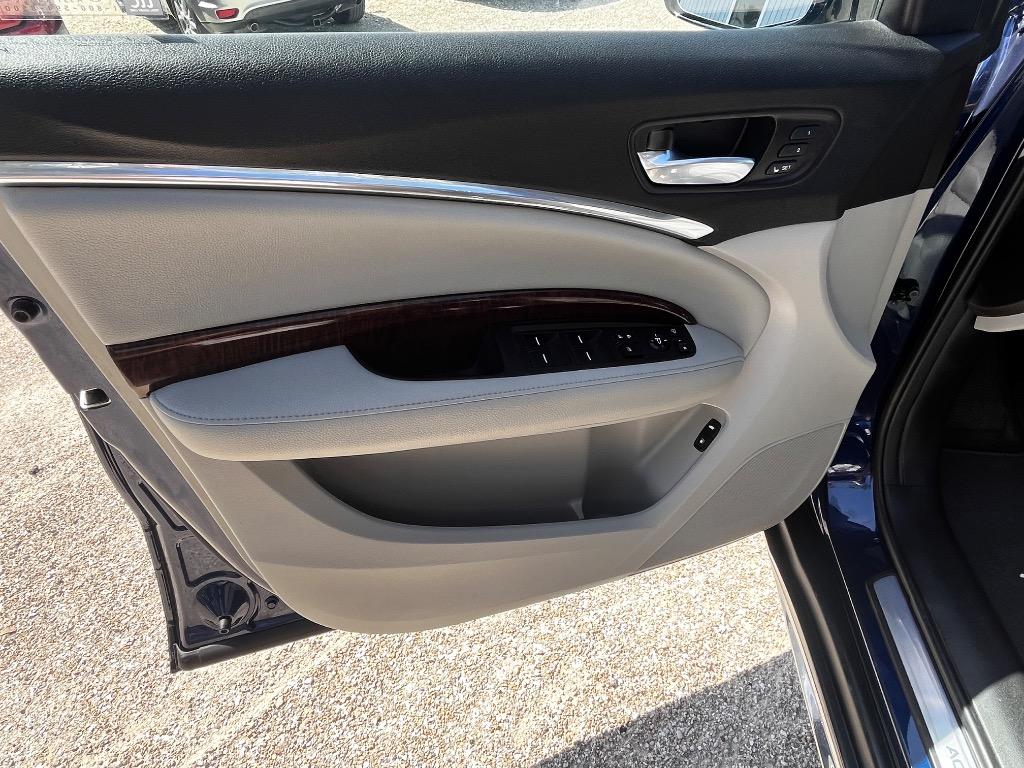 2017 Acura MDX Technology photo 16