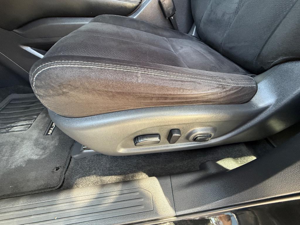 2018 Nissan Murano SV photo 12
