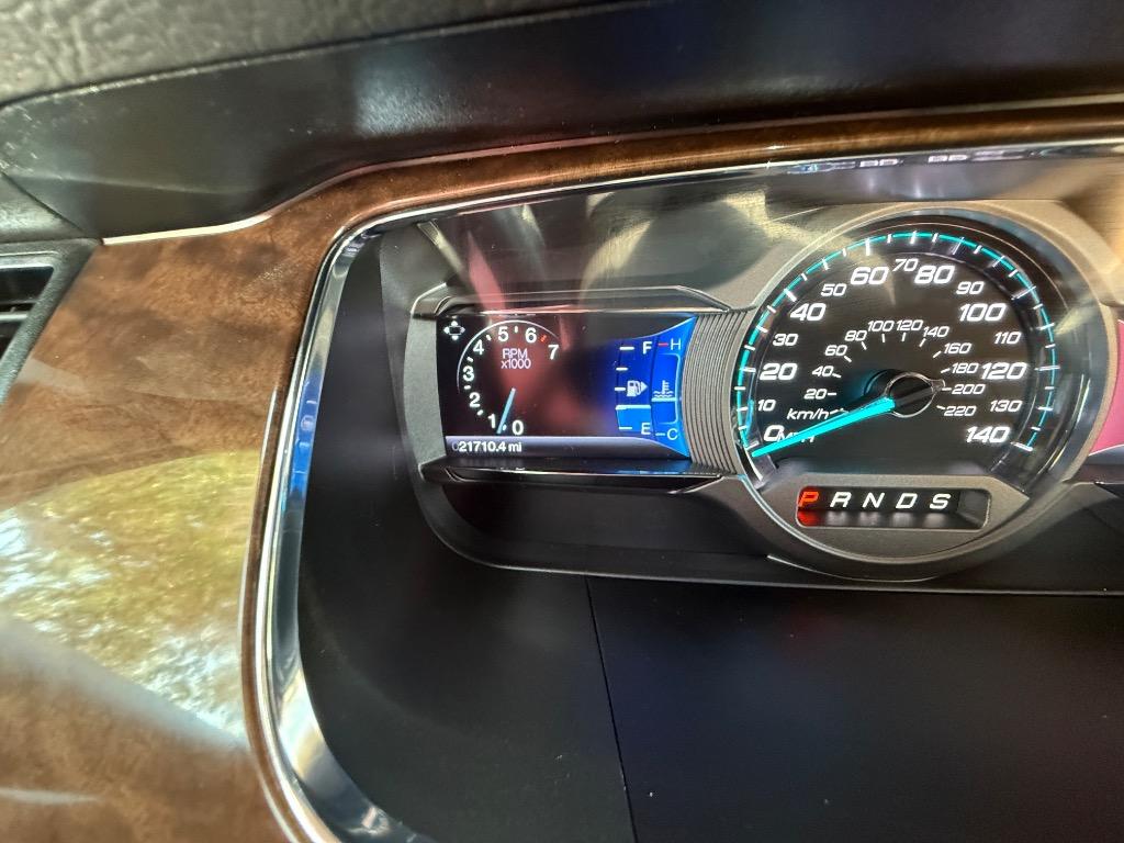 2014 Ford Taurus Limited photo 12