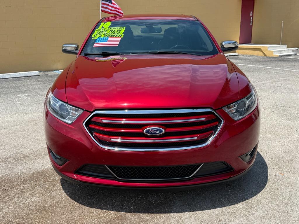 2014 Ford Taurus Limited photo 3