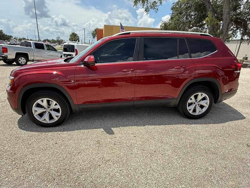 2018 Volkswagen Atlas V6 SE photo 3