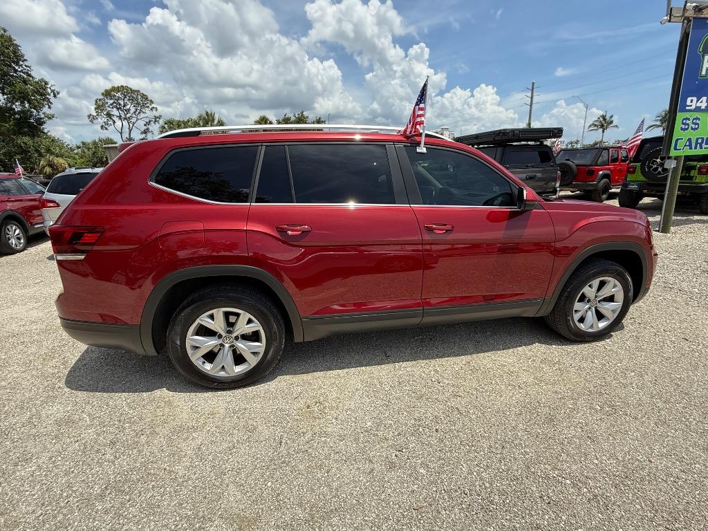2018 Volkswagen Atlas V6 SE photo 5