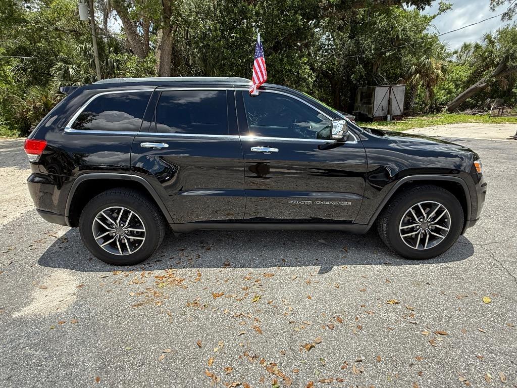 2019 Jeep Grand Cherokee Limited photo 8