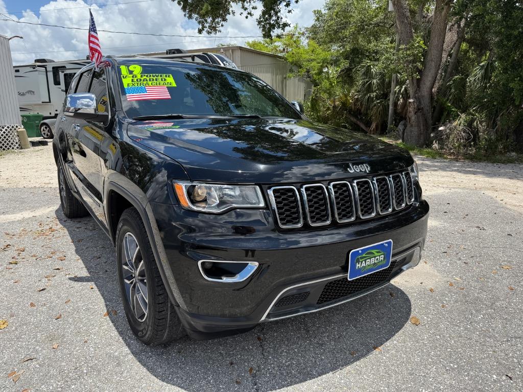 2019 Jeep Grand Cherokee Limited's photo