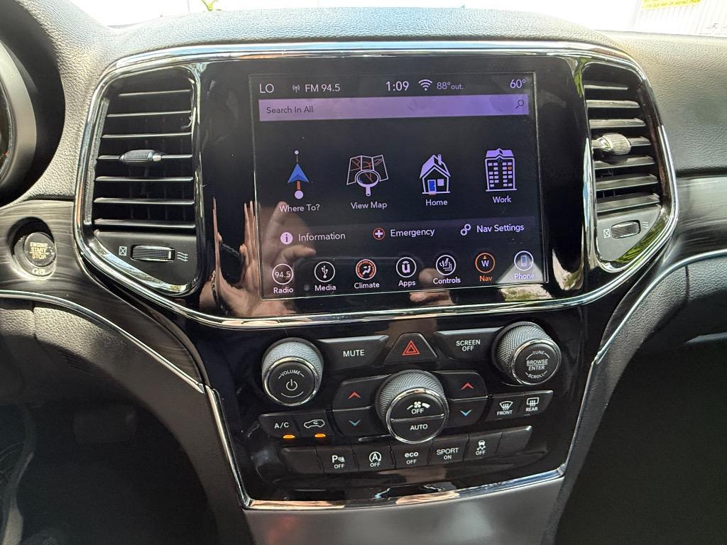2019 Jeep Grand Cherokee Limited photo 11