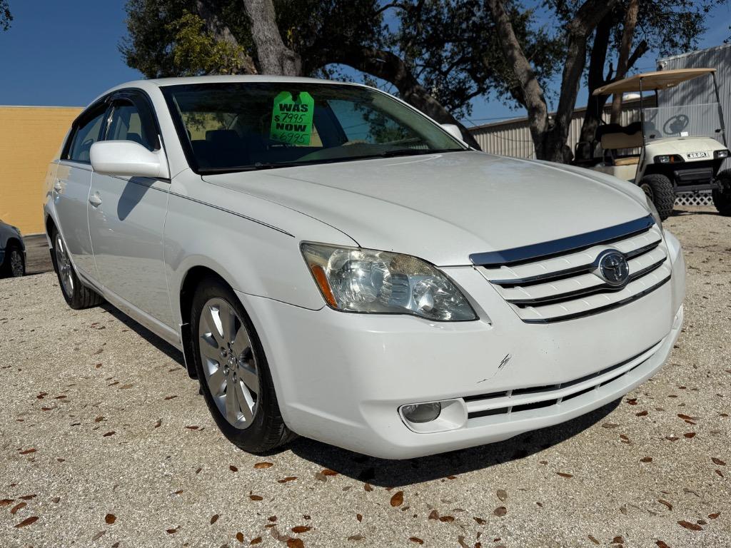 2005 Toyota Avalon XLS