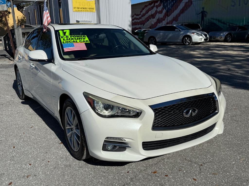 2017 INFINITI Q50 Premium