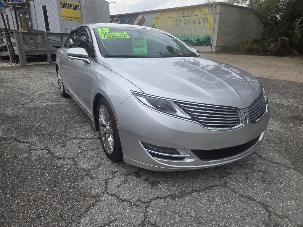 2013 Lincoln MKZ Base